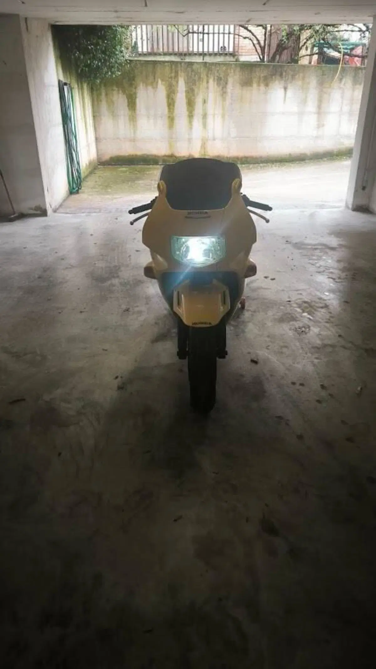 Honda CBR 600 F (5)