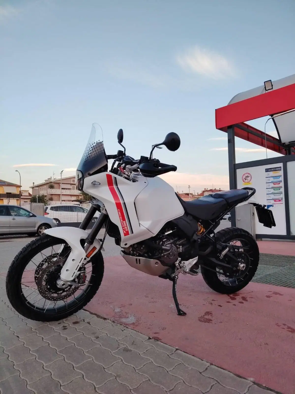Ducati DesertX (2022 - 25) (6)