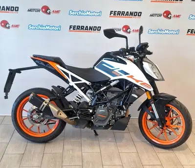 KTM 125 Duke (2024 - 25) usata