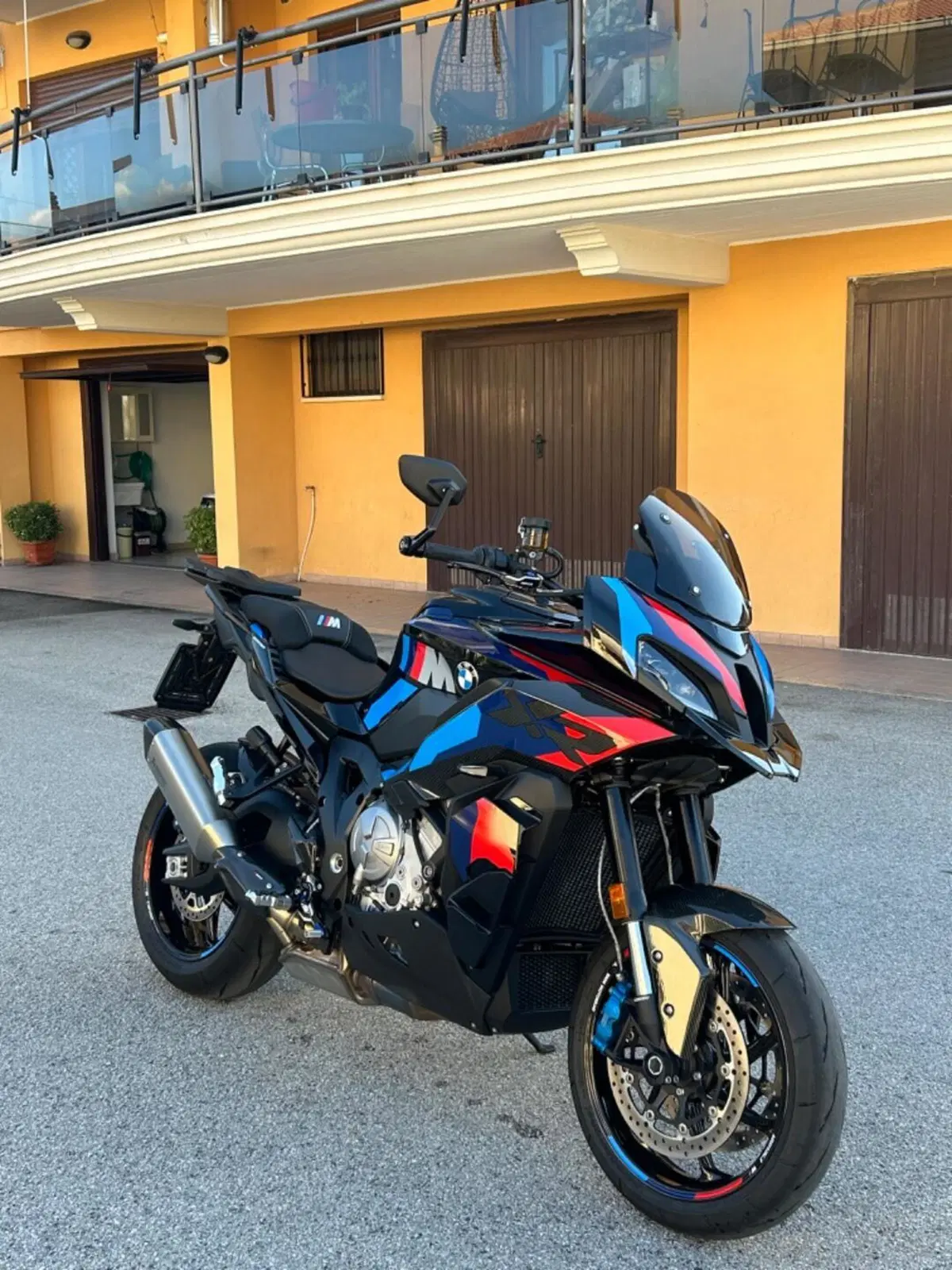 Bmw M 1000 XR (2024 - 27) (3)