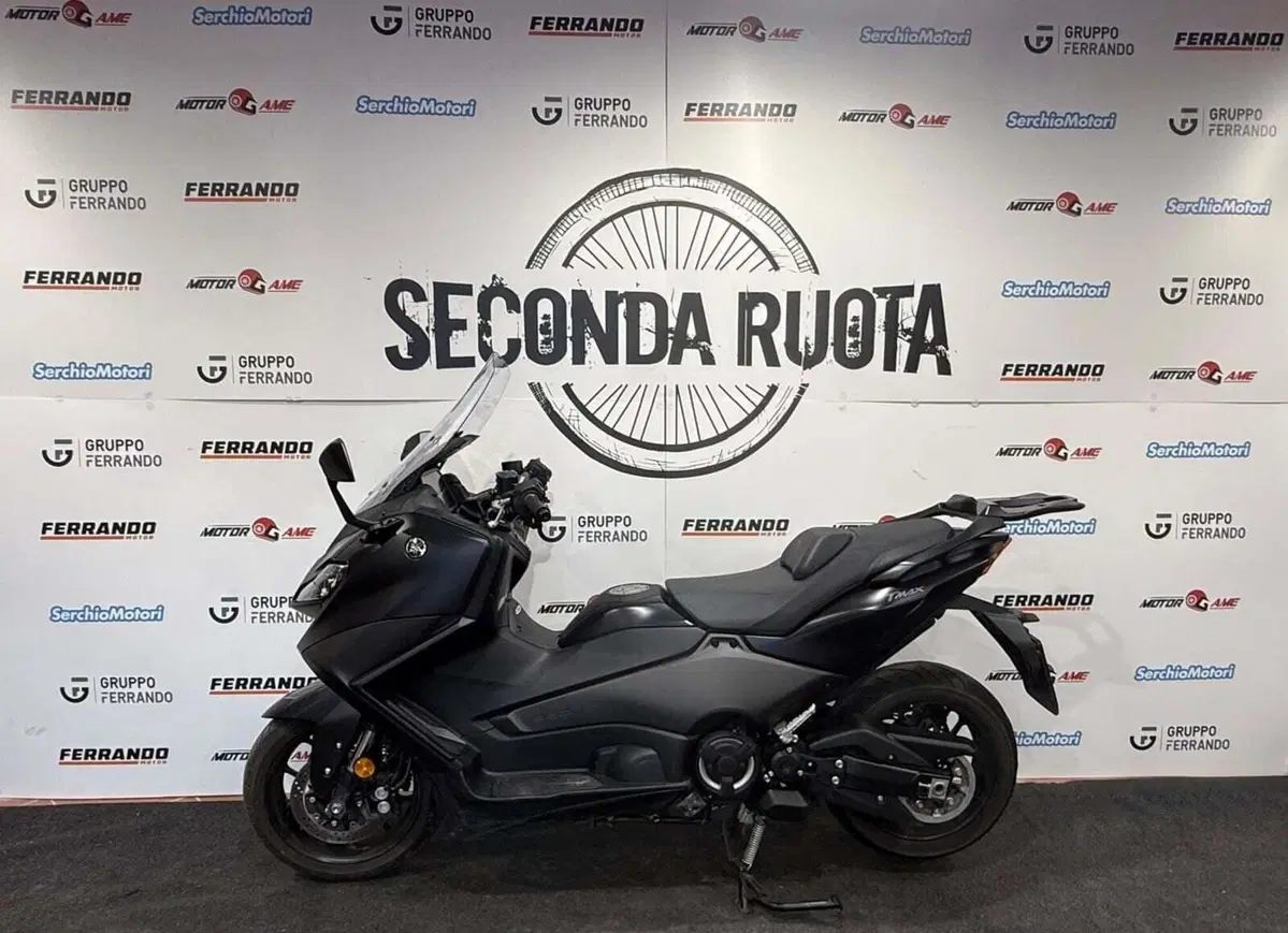 Yamaha T-Max 560 (2022 - 24) (4)
