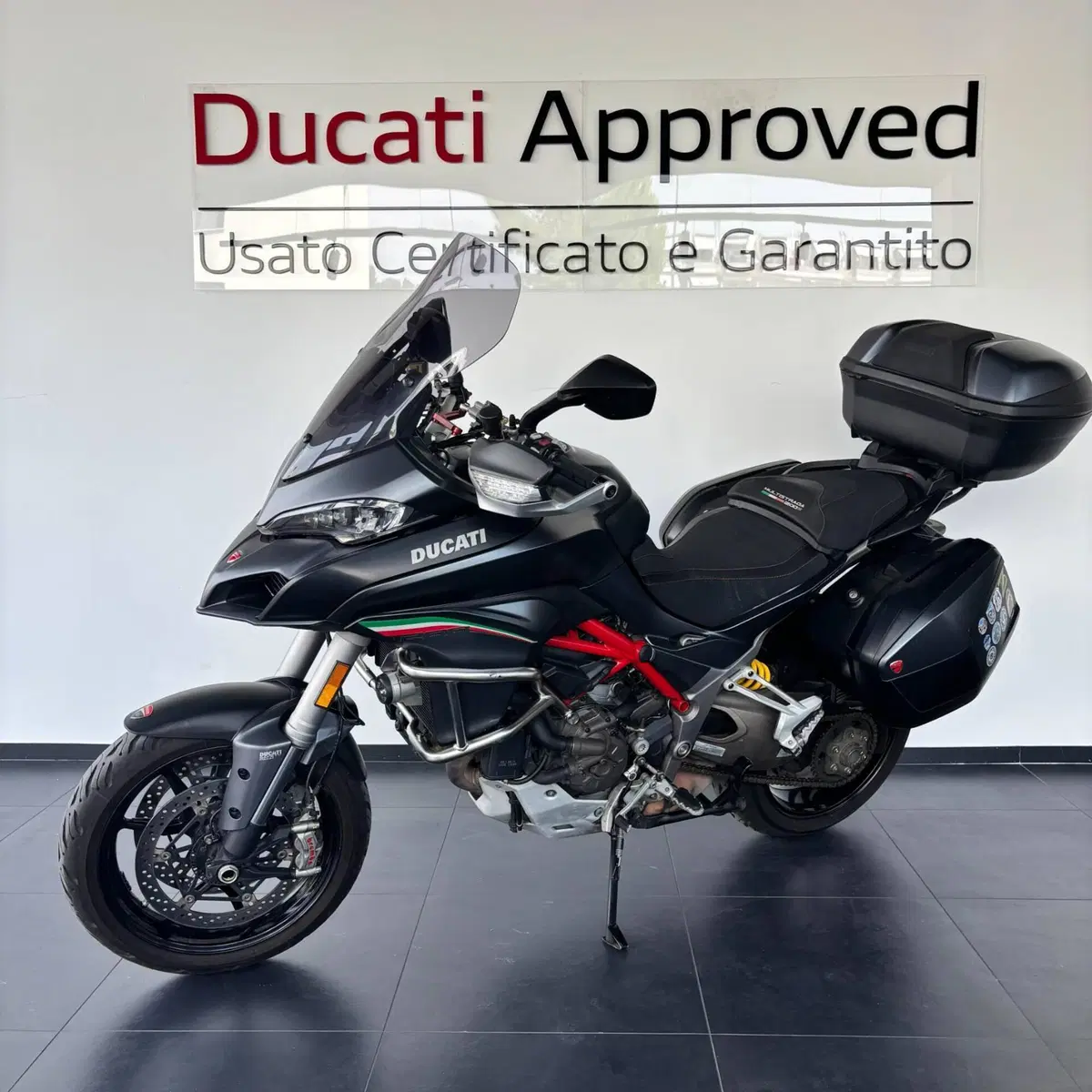 Ducati Multistrada 1200 S Touring D-air (2017) (3)