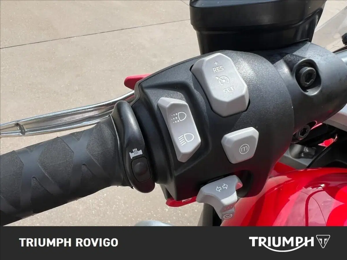 Triumph Rocket 3 GT 221 (2021 - 23) (10)