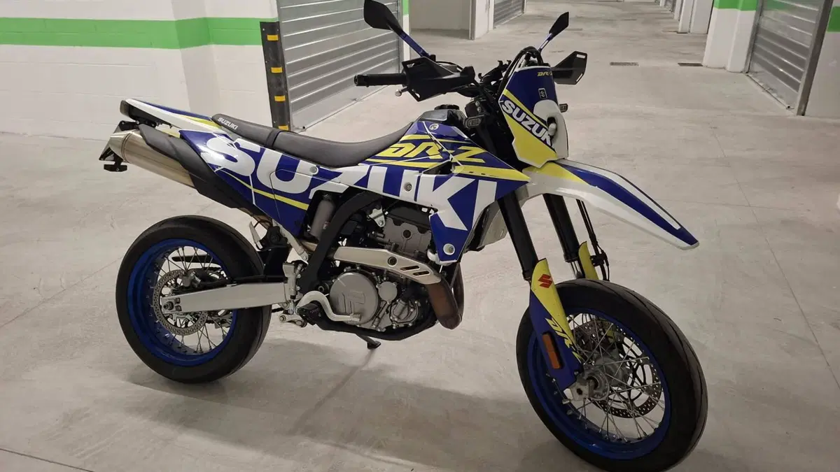 Suzuki DR-Z4SM (2025 - 26) (2)