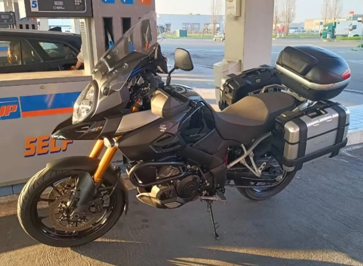 Suzuki V-Strom 1000 ABS (2014 - 17) (3)