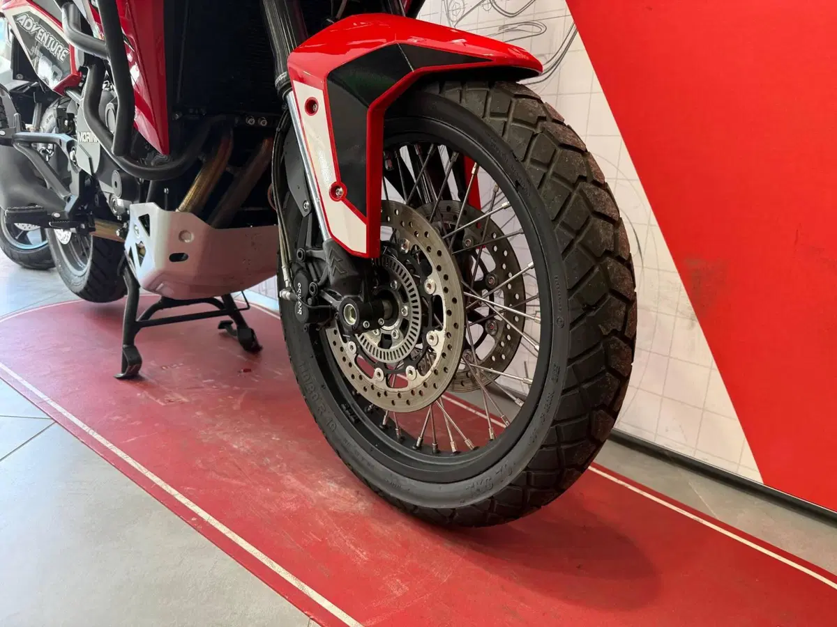 Moto Morini X-Cape 700 (2025 - 26) (9)