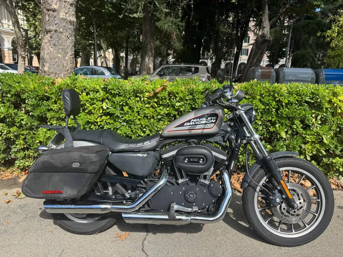 Harley-Davidson 883 R (2006 - 07) - XL 883R