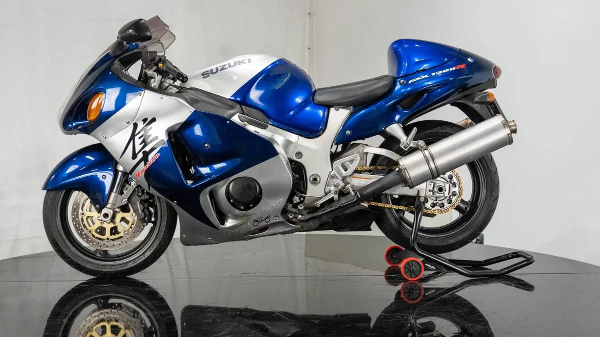 Suzuki GSX 1300 R Hayabusa (1999 - 06) (7)