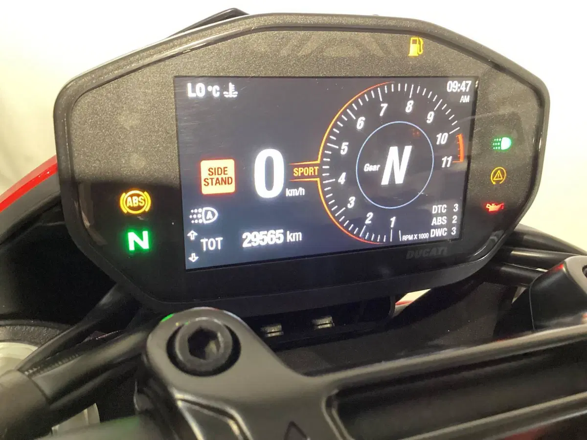Ducati Hypermotard 950 (2019 - 20) (5)