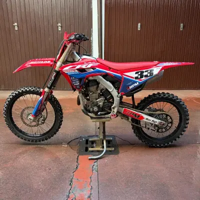 Honda CRF 250R (2022) usata
