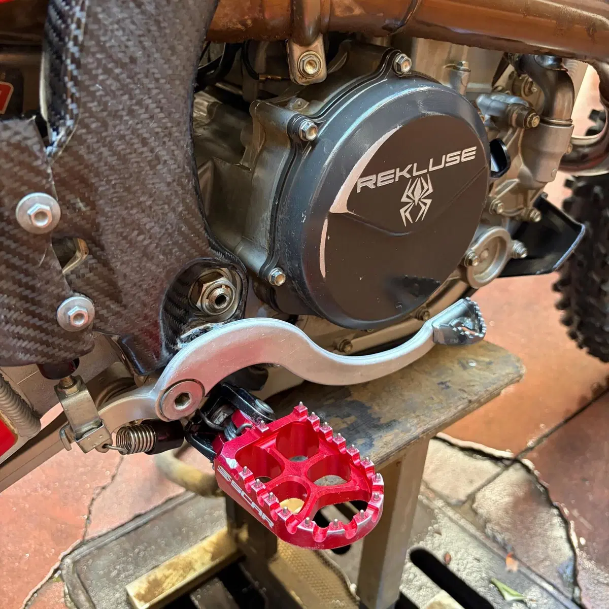 Honda CRF 250R (2022) (8)