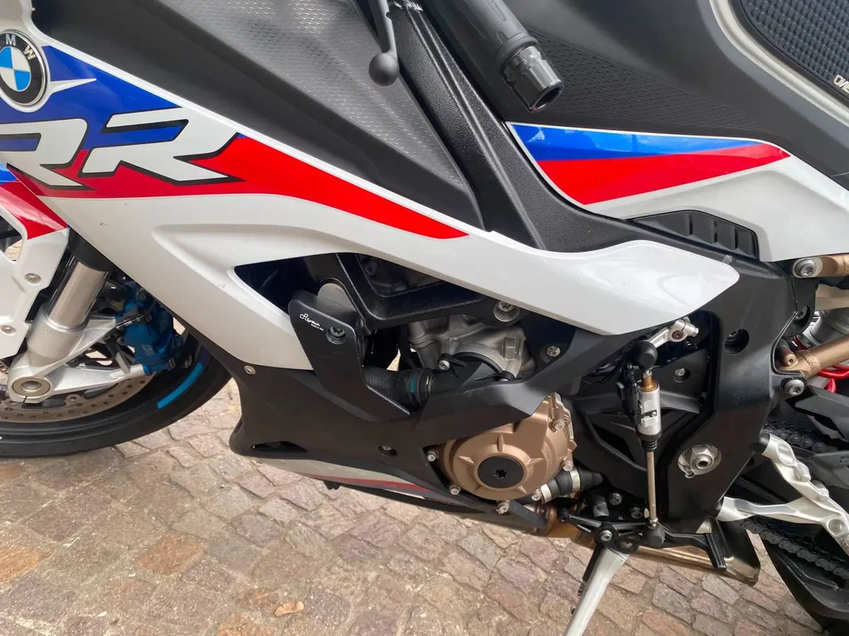 Bmw S 1000 RR (2021 - 22) (11)