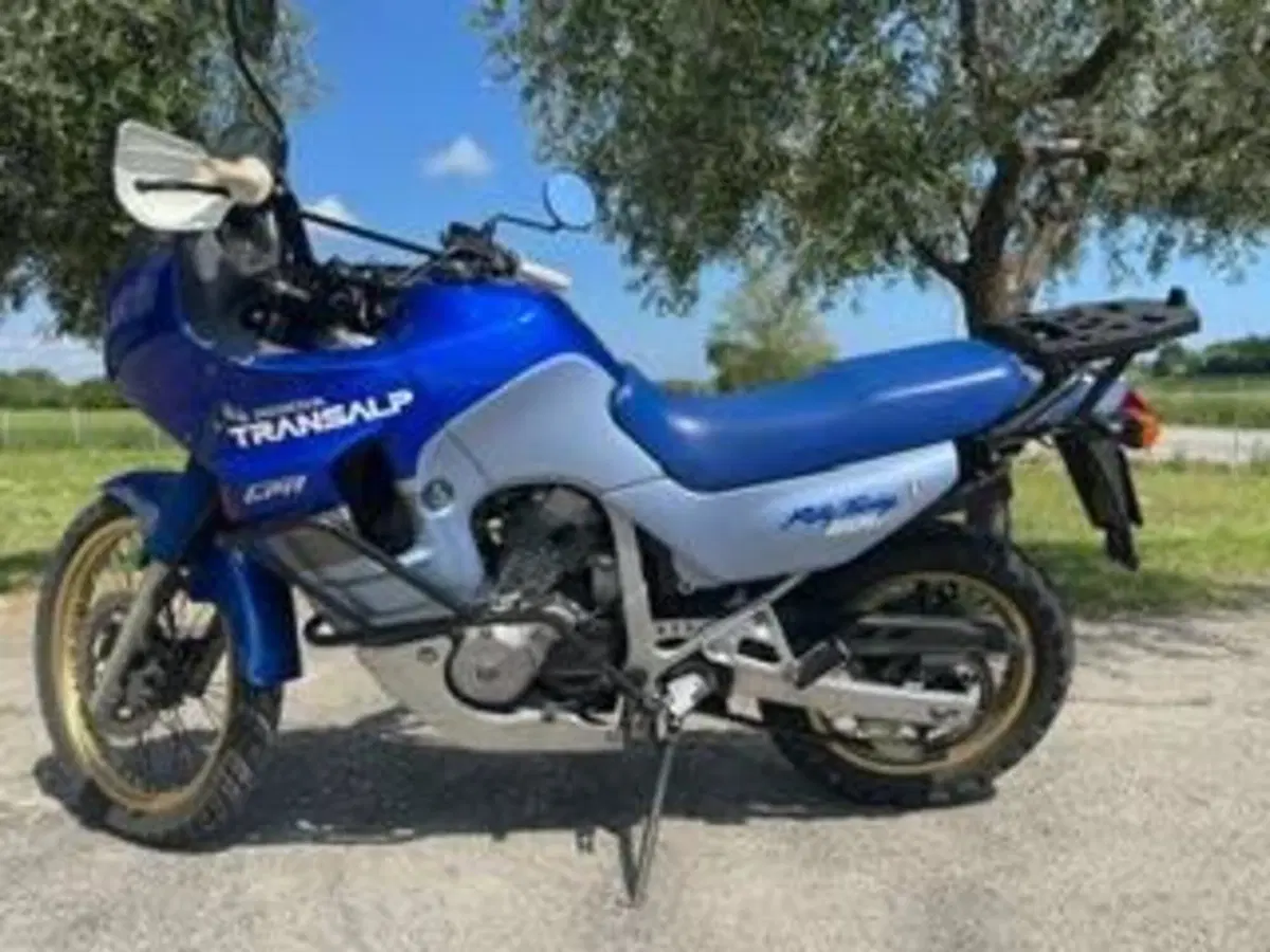Honda transalp 600  (2)