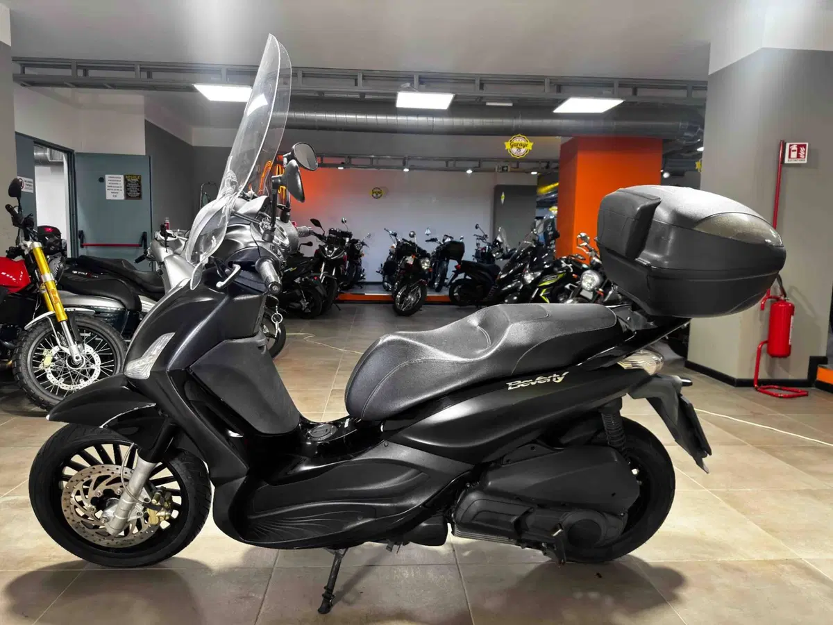 Piaggio Beverly 300 i.e. (2010 - 16) (4)