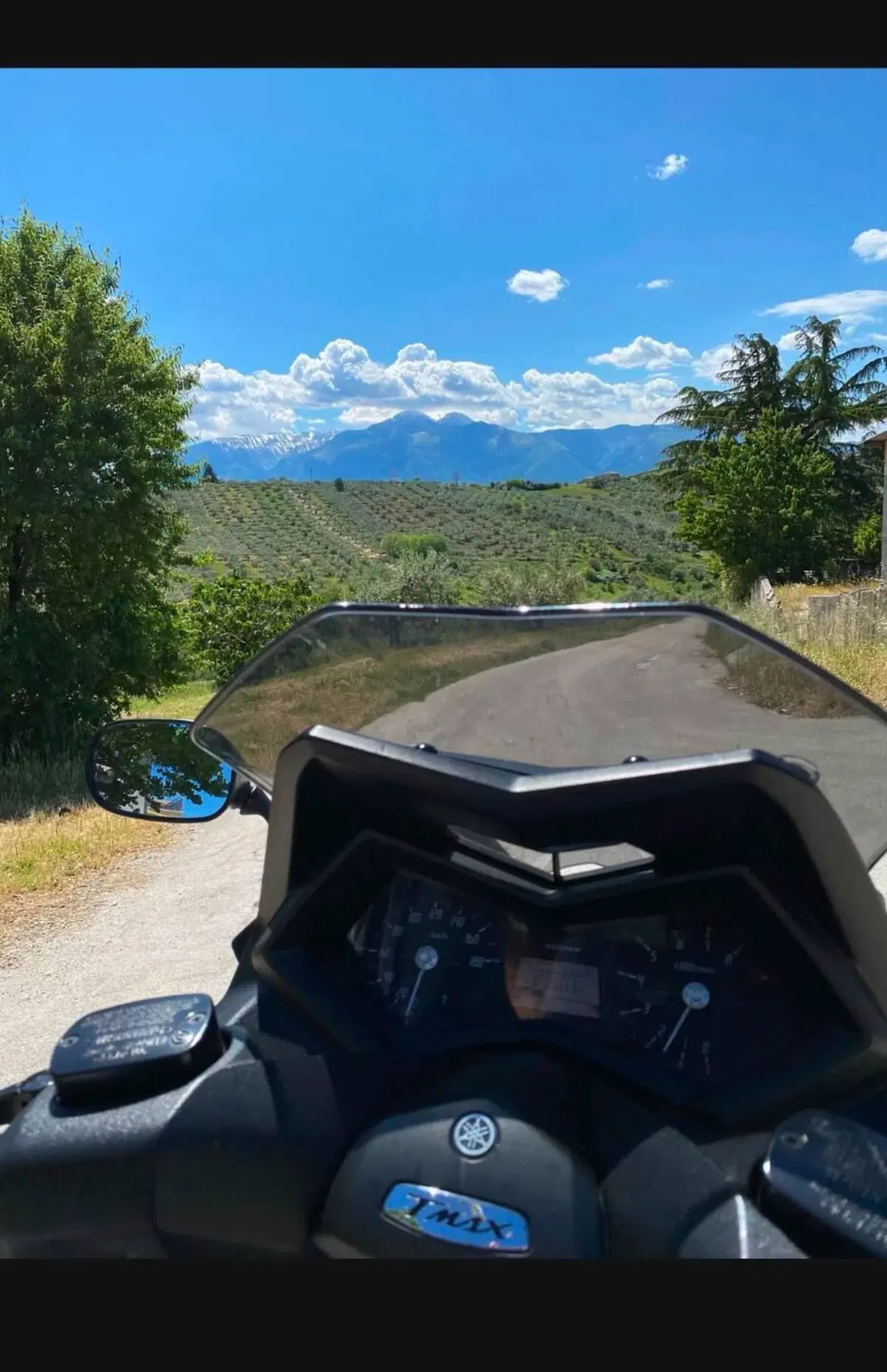 Yamaha T-Max 530 Black Max (2012 - 14) (2)