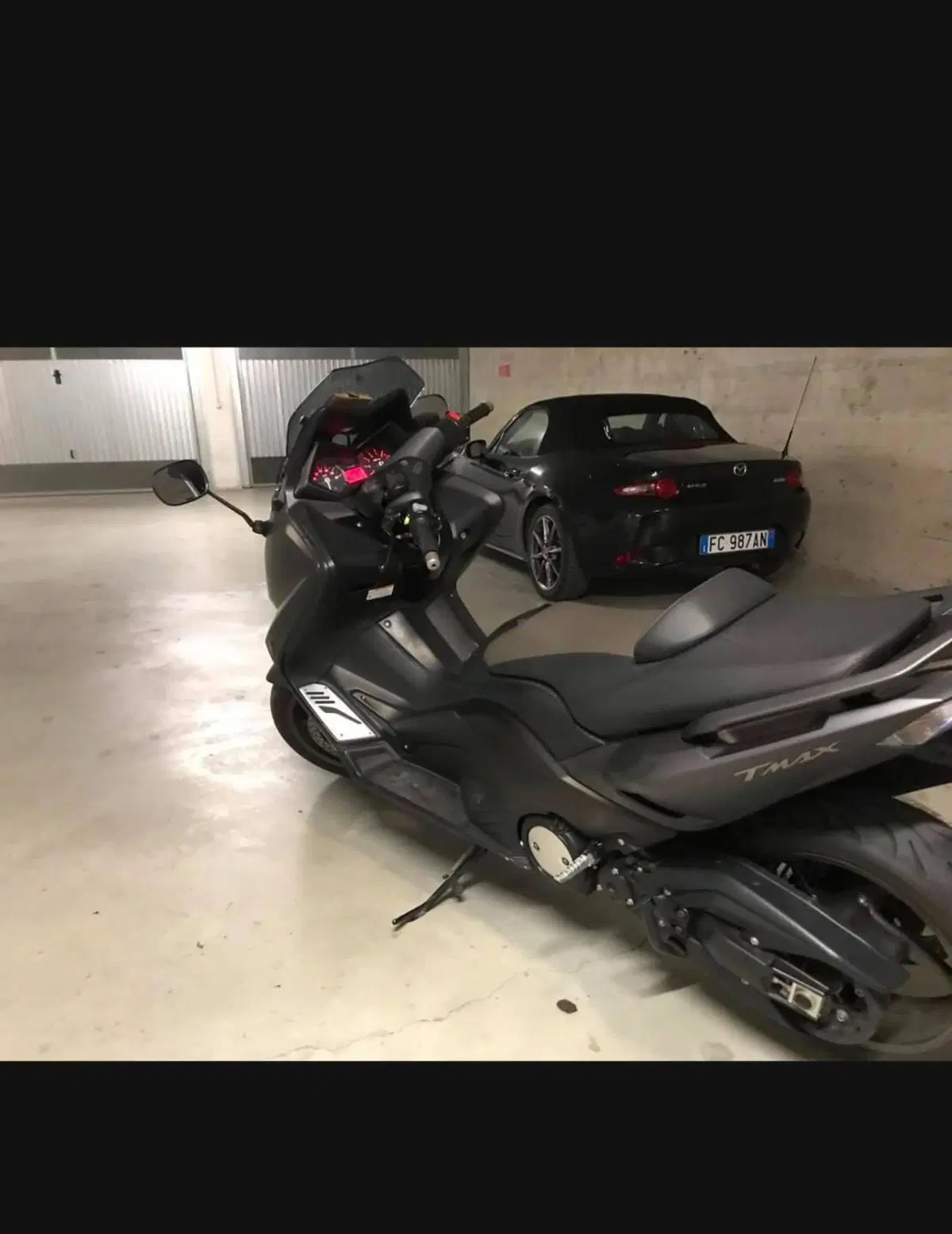 Yamaha T-Max 530 Black Max (2012 - 14) (4)