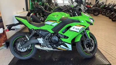 Kawasaki Ninja 650 (2025 - 26) usata