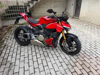Ducati Streetfighter V4 S (2025 - 26) usata