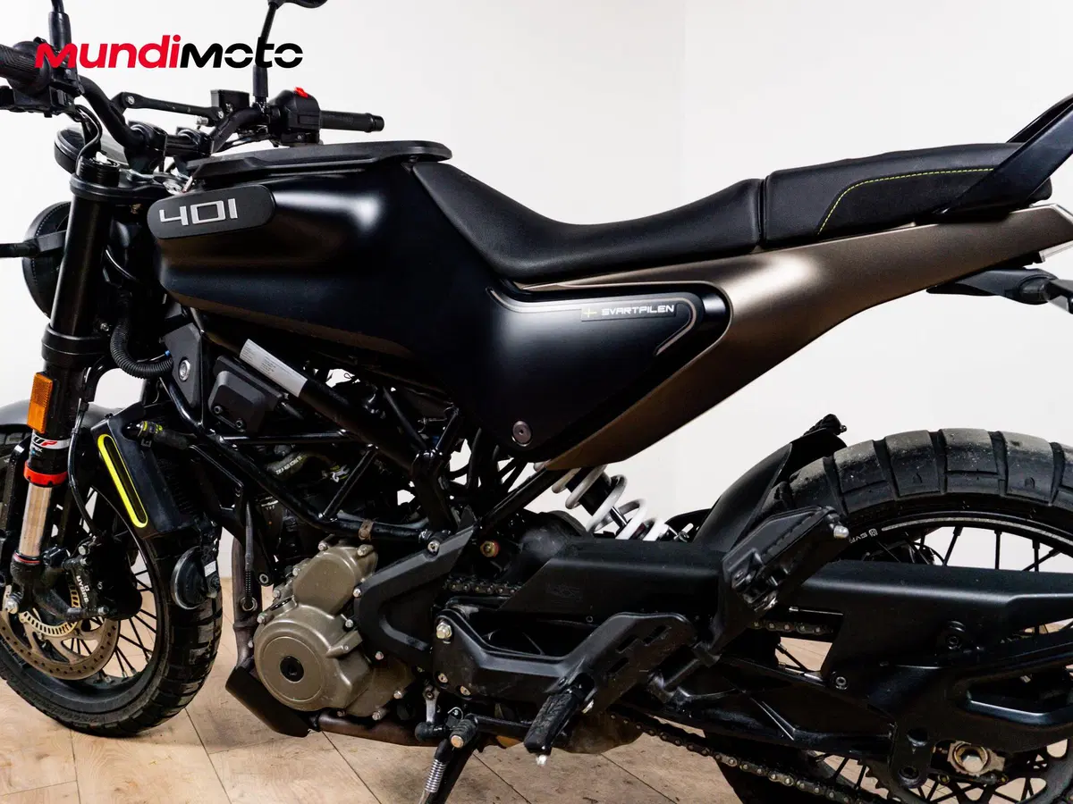 Husqvarna Svartpilen 401 (2024 - 26) (10)