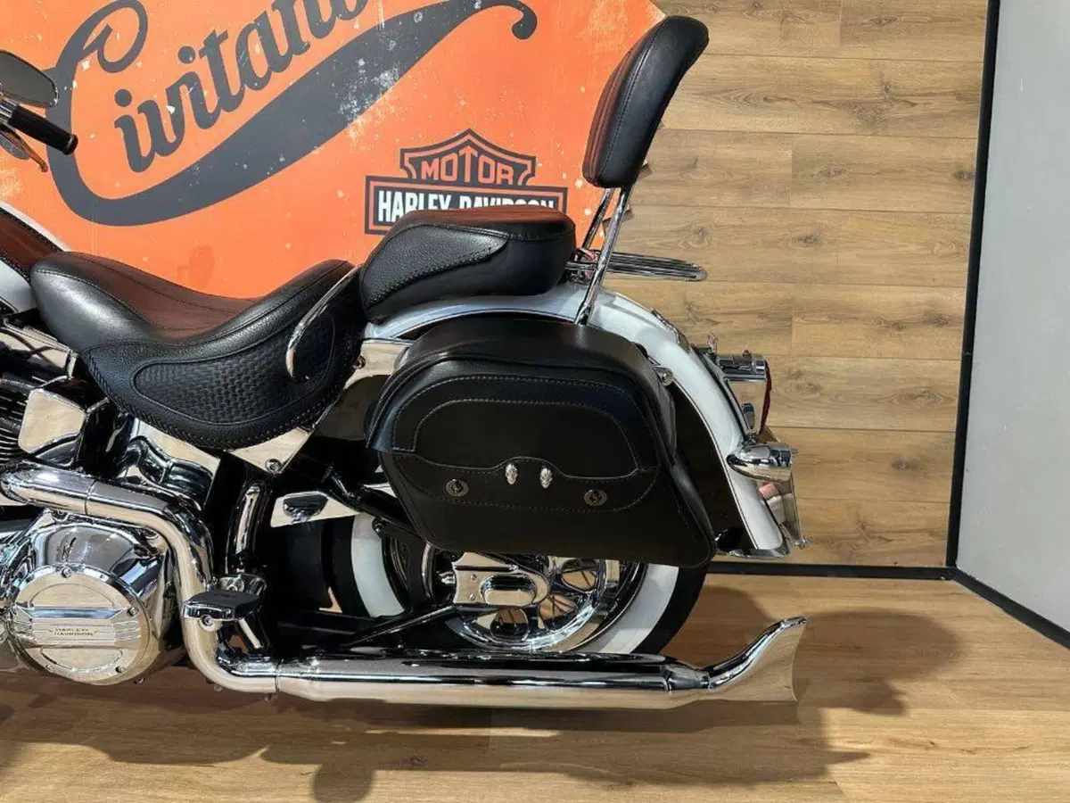 Harley-Davidson 1450 Deluxe (2005 - 06) - FLSTNI (9)