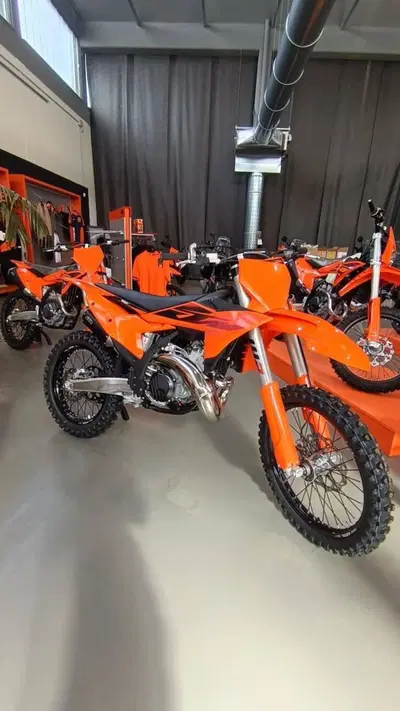 KTM 250 SX (2027) nuova