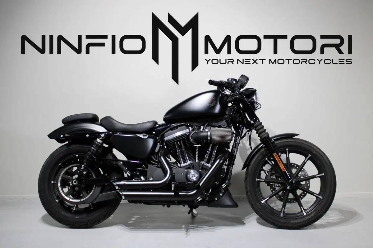 Harley-Davidson 883 Iron (2017 - 20) - XL 883N