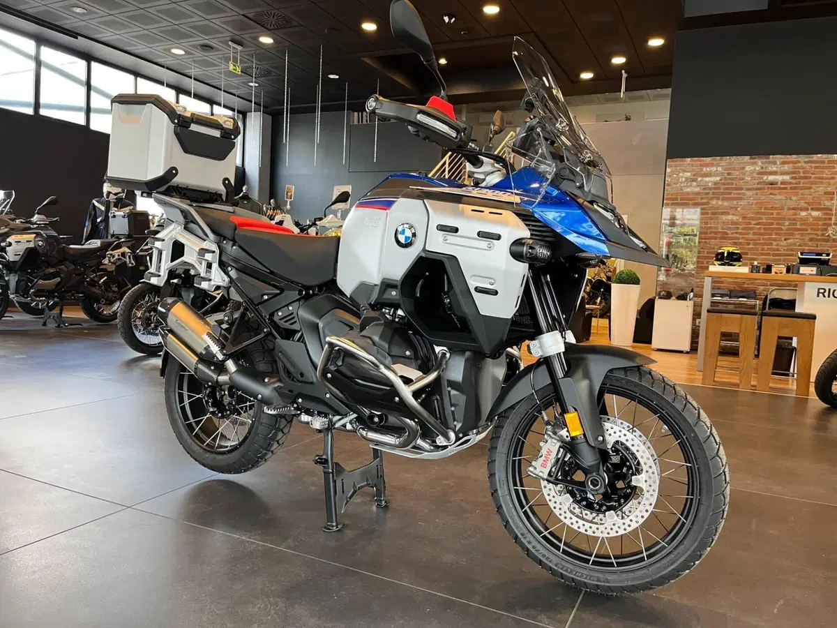 Bmw R 1300 GS Adventure Trophy (2025 - 26) (4)
