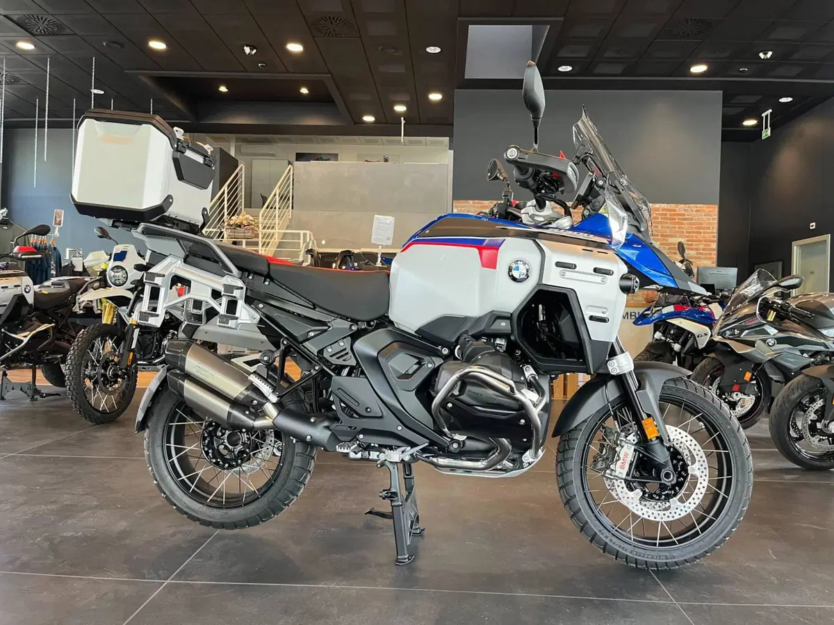 Bmw R 1300 GS Adventure Trophy (2025 - 26) (5)