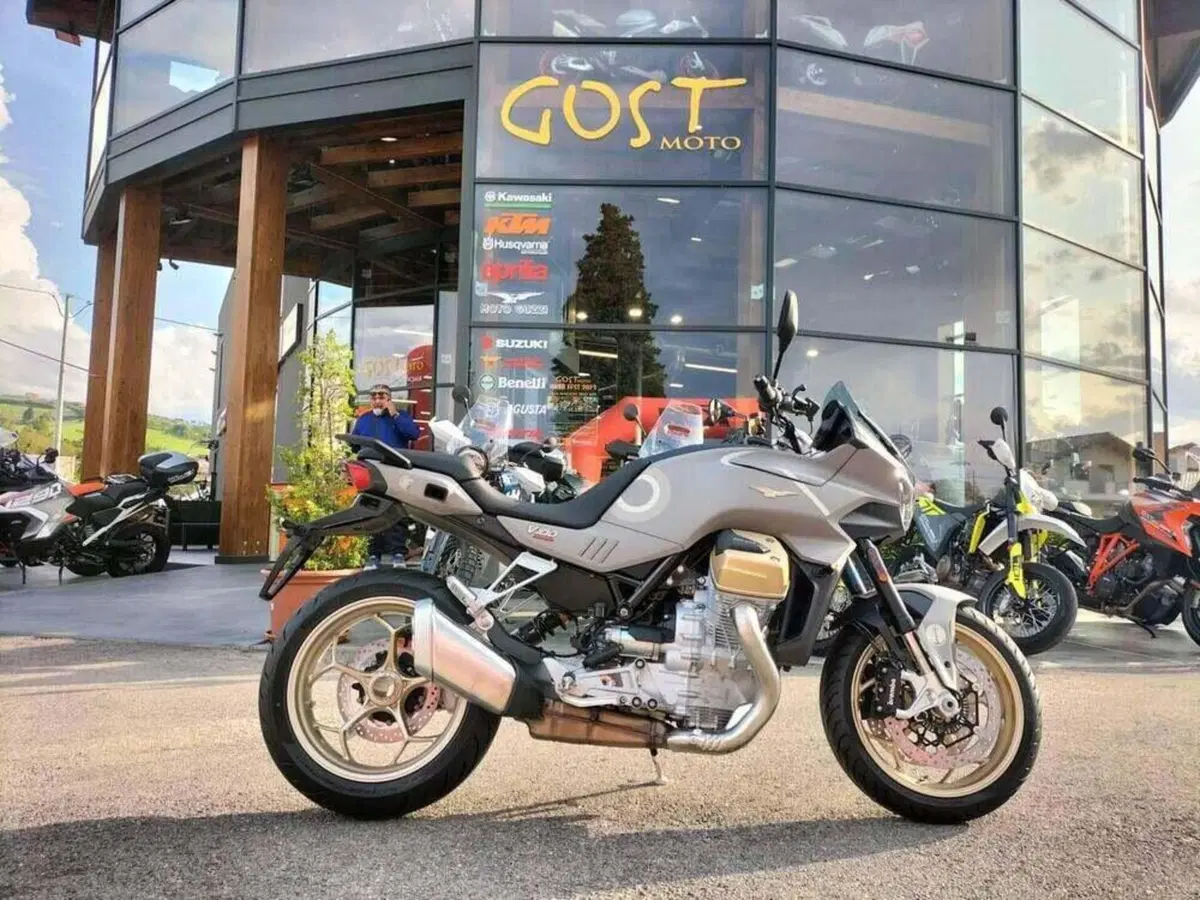 Moto Guzzi V100 Mandello Aviazione Navale (2023 - 24) (2)