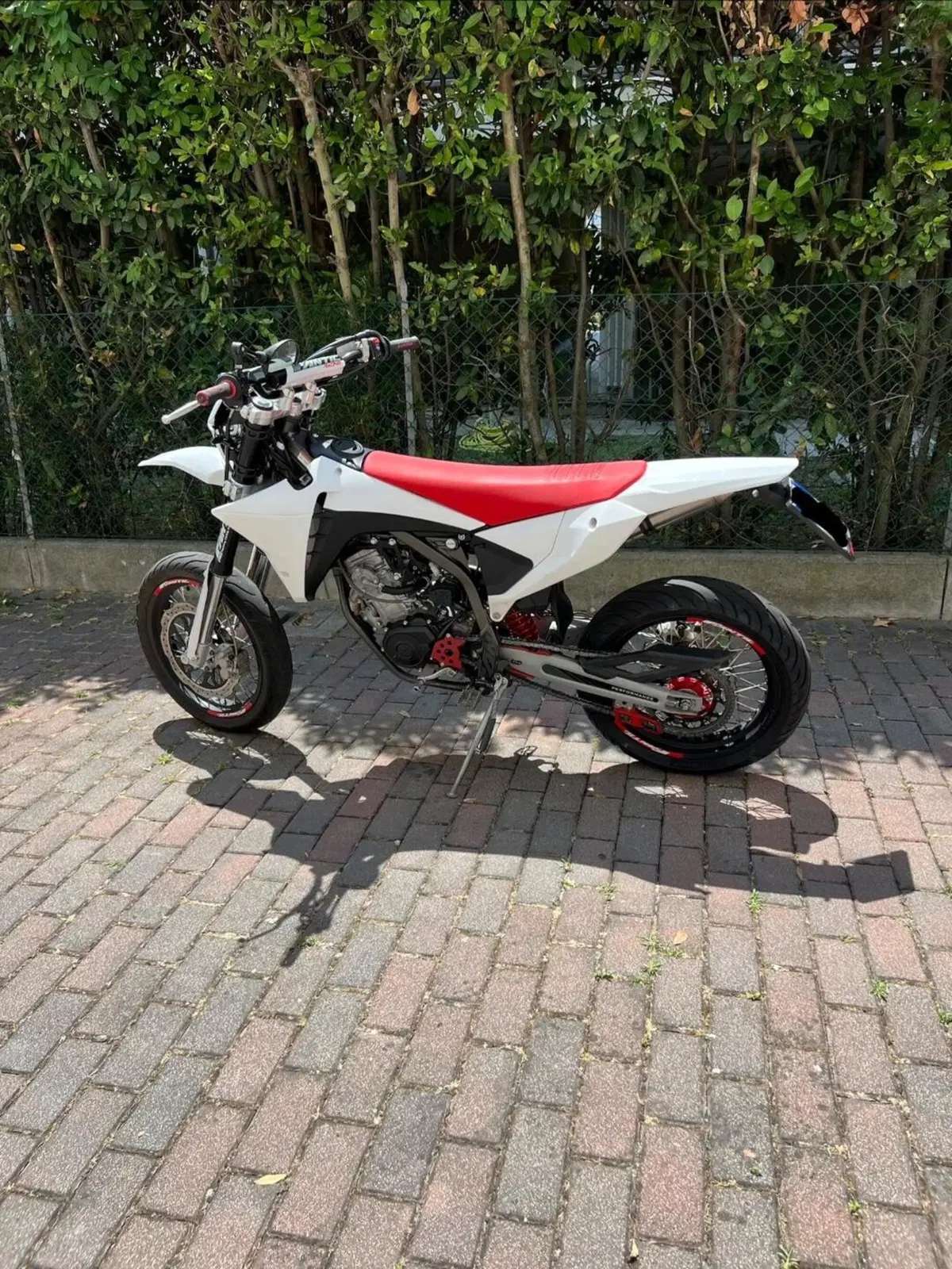 Fantic Motor XMF 125 Motard Performance 4T (2023 - 24) (8)