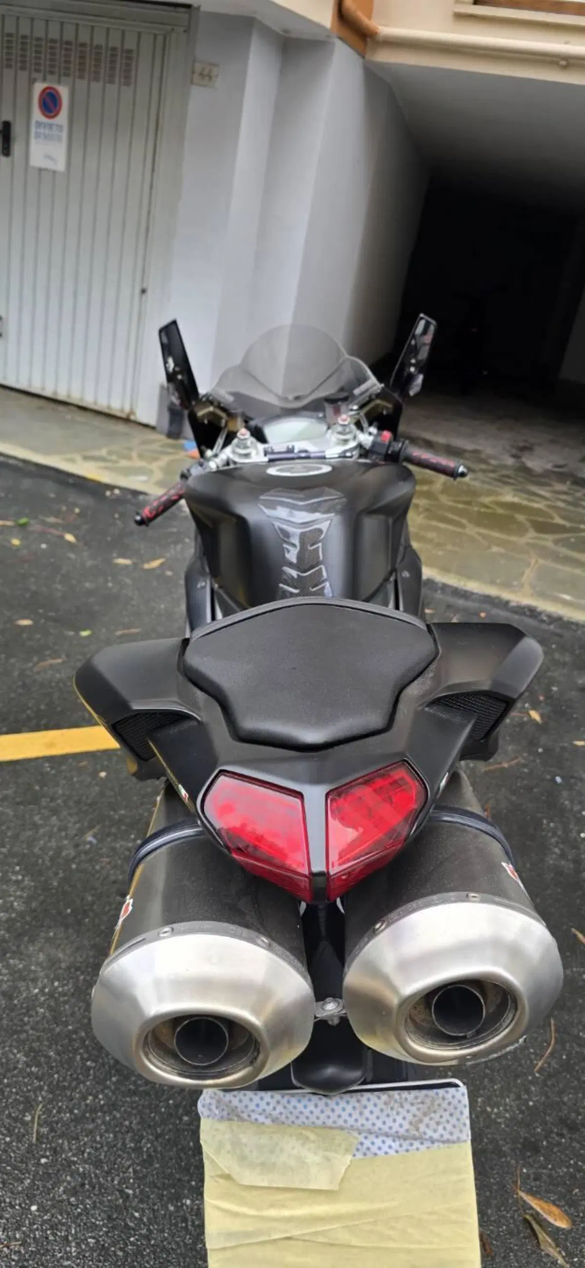 Ducati 848 (2007 - 13) (5)