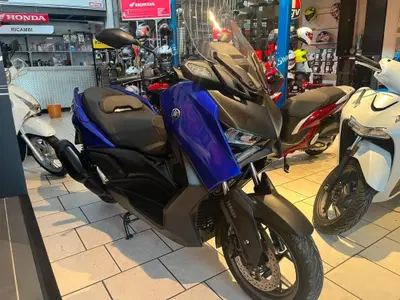 Yamaha X-Max 300 (2025 - 26) usata