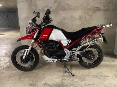 Moto Guzzi V85 TT Evocative Graphics (2021 - 23) usata