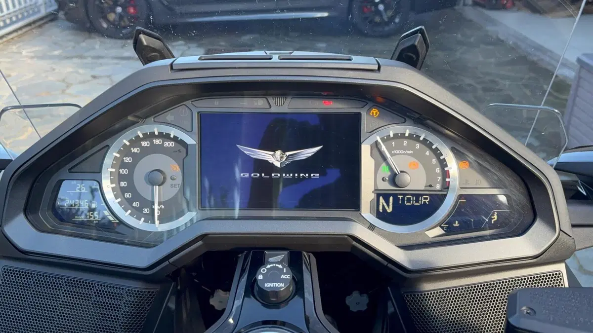 Honda GL 1800 Gold Wing Tour (2021 - 23) (5)