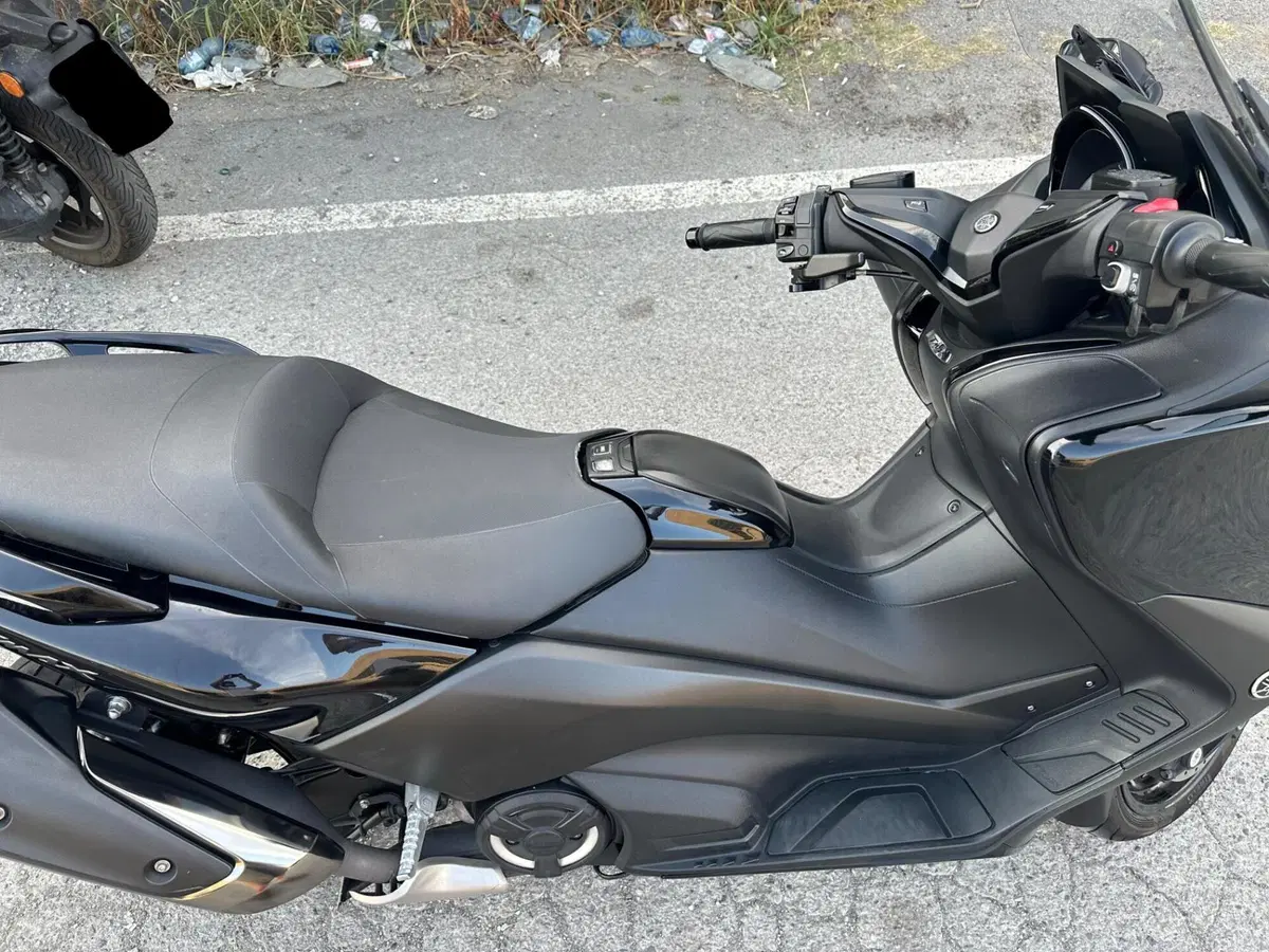 Yamaha T-Max 530 (2017 - 19) (8)