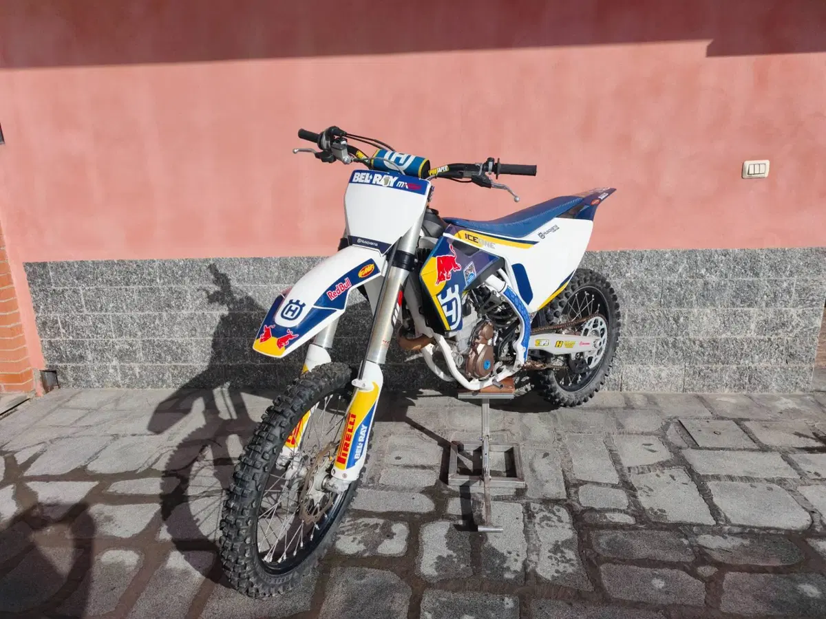 Husqvarna FC 350 (2016) (2)