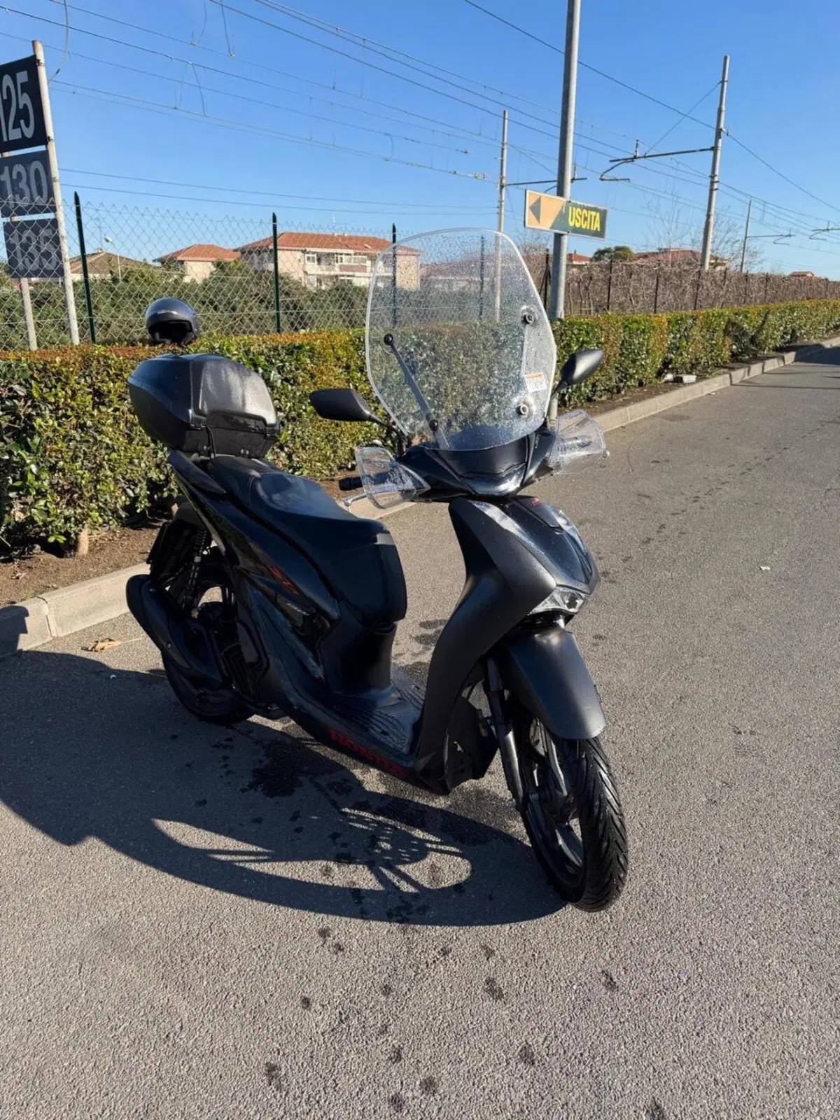 Honda SH 150i (2024 - 25) (2)
