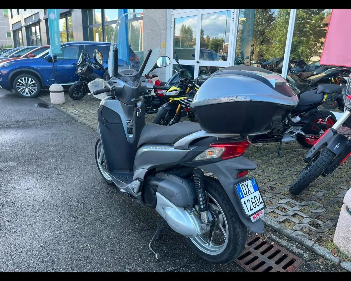 Honda SH 300 i (2011 - 14) (7)