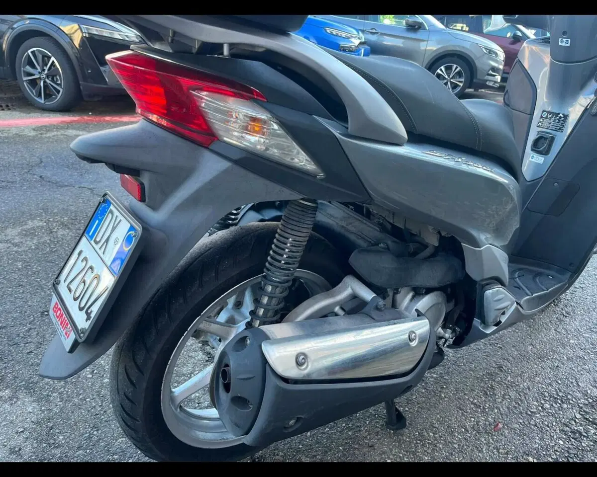 Honda SH 300 i (2011 - 14) (11)