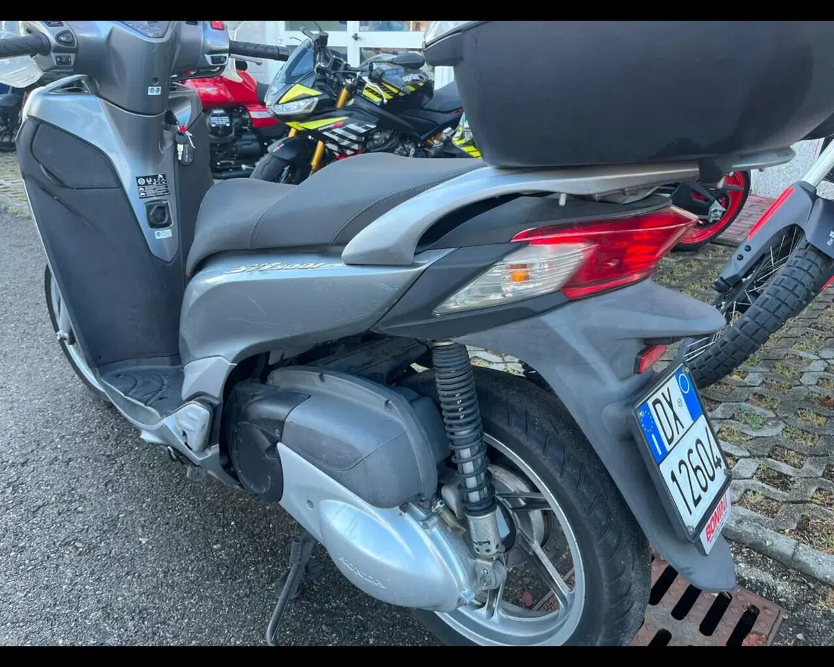 Honda SH 300 i (2011 - 14) (12)
