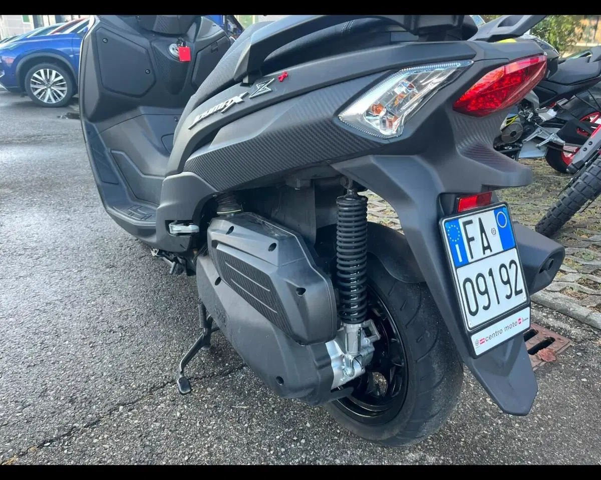 Sym Joymax 300 Z+ (2021 - 24) (12)