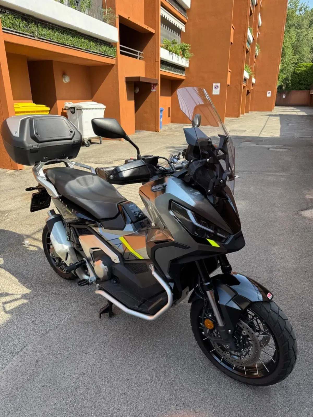 Honda X-ADV 750 DCT Gravel (2021 - 24) (6)