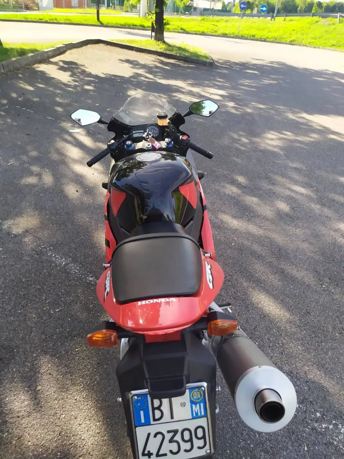 Honda CBR 900 RR Fireblade (2002 - 04) (4)