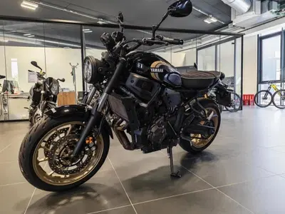 Yamaha XSR 700 (2022 - 26) usata