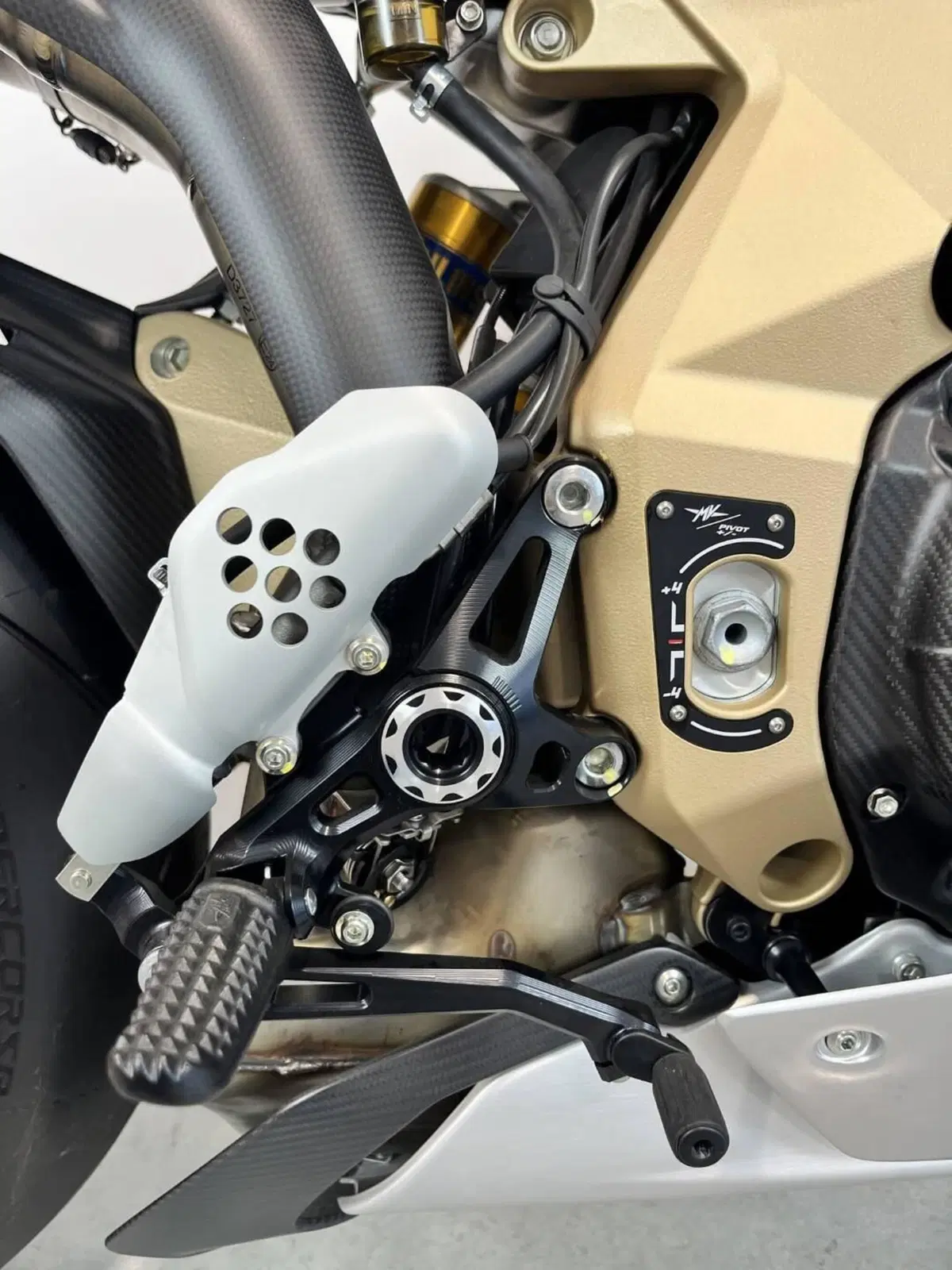 MV Agusta F3 800 Competizione (2025 - 26) (15)