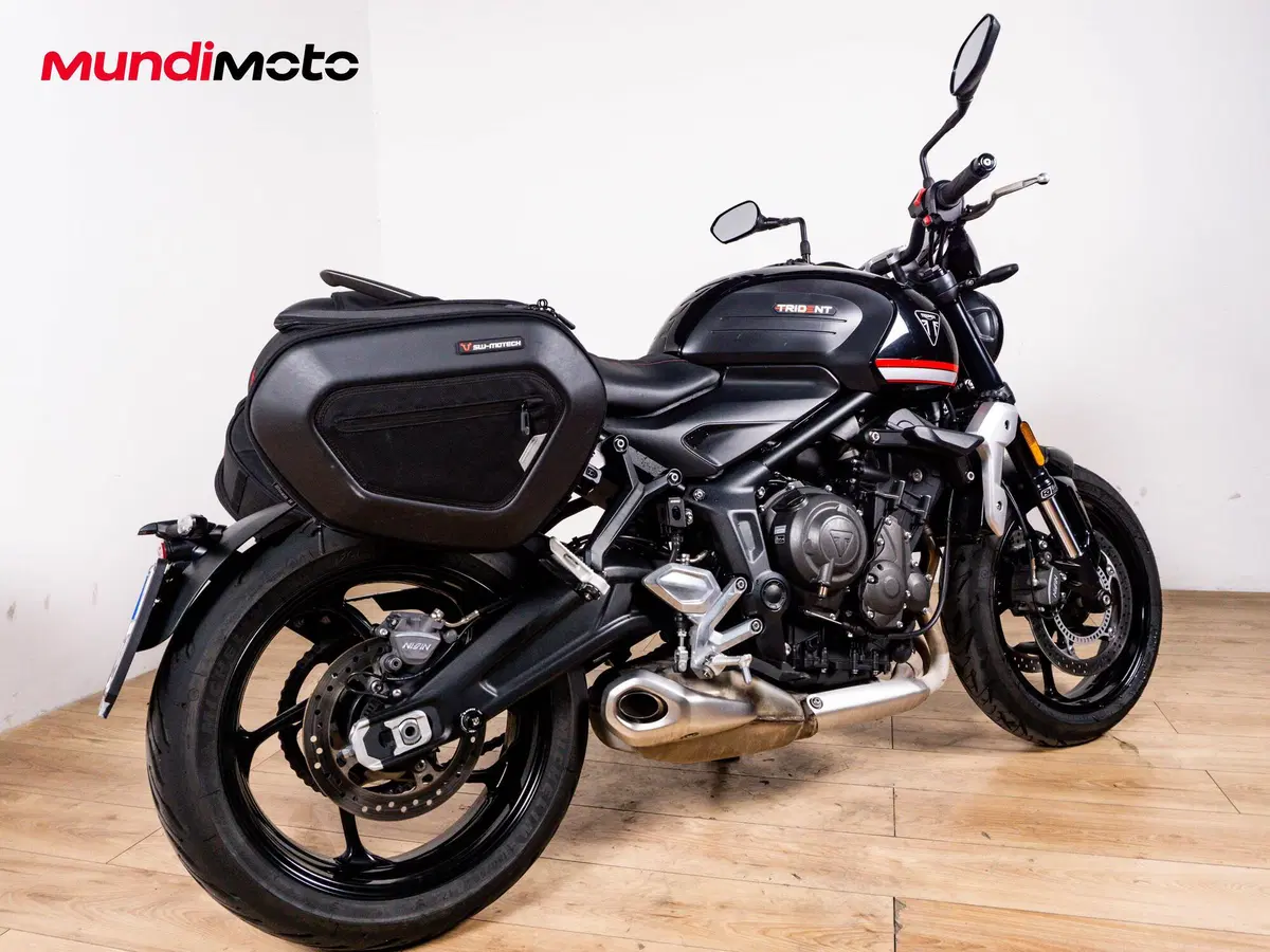 Triumph Trident 660 (2021 - 24) (3)