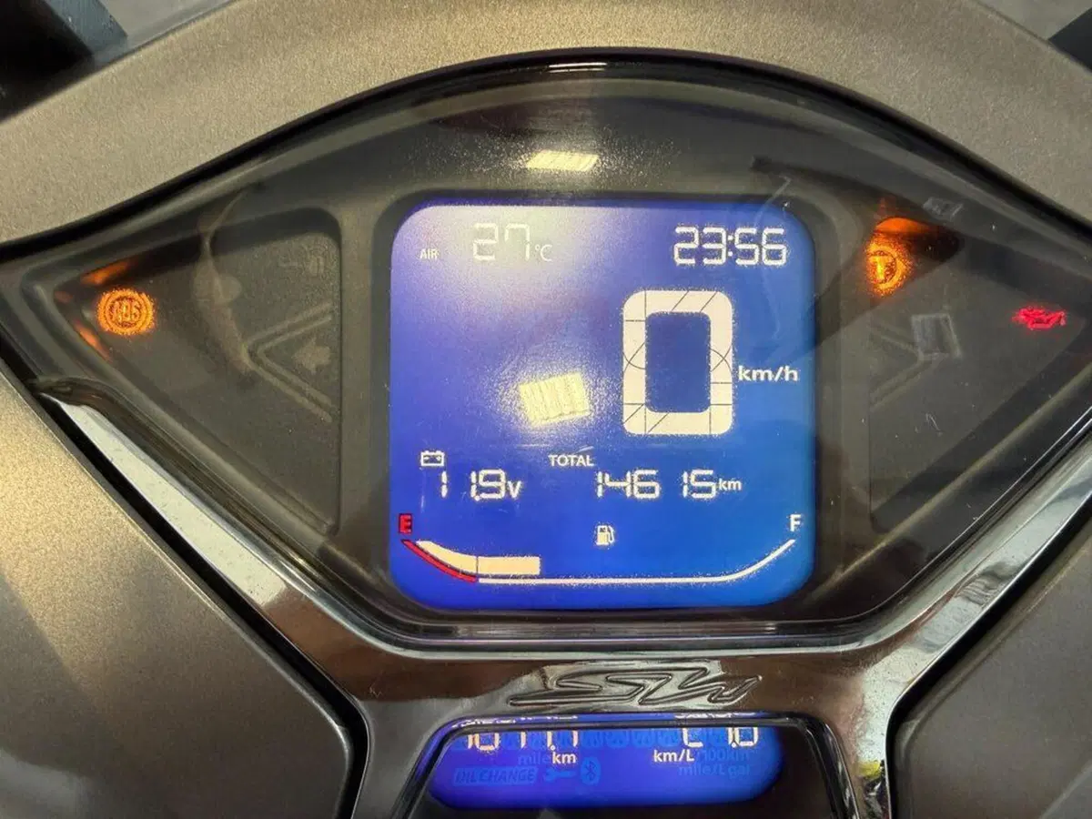 Honda SH 350 (2021 - 24) (3)