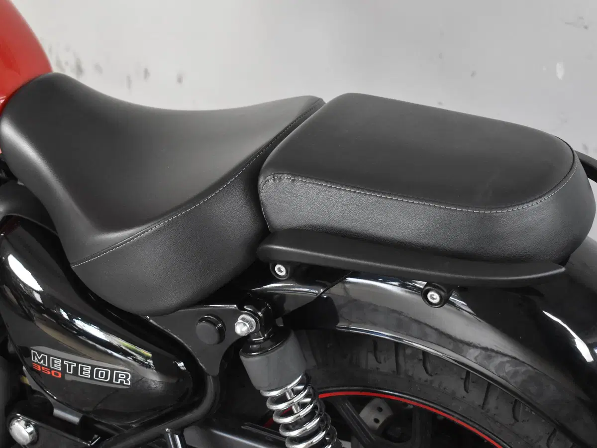 Royal Enfield Meteor 350 (2021 - 26) (15)
