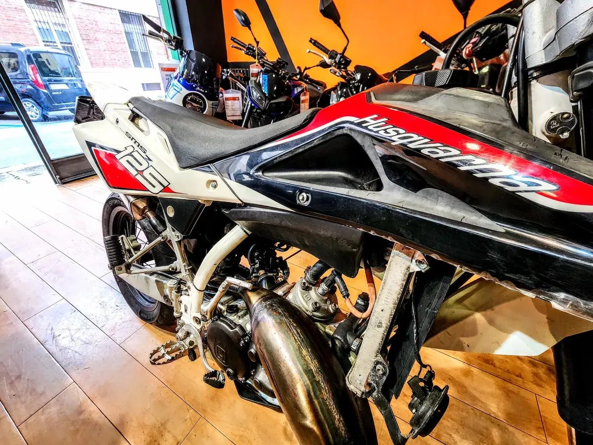 Husqvarna SMS 125 (2012 - 13) (5)