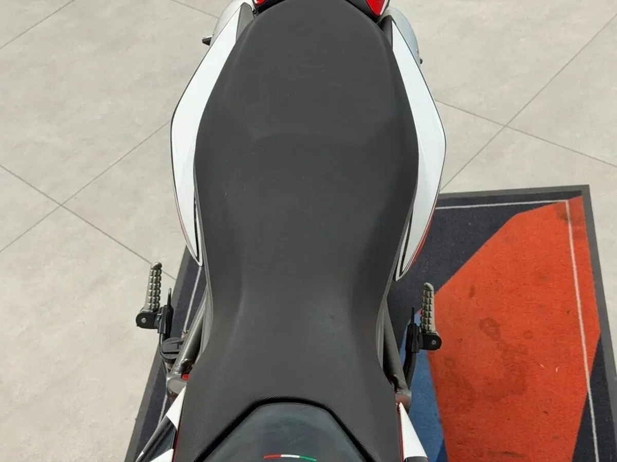 Ducati Hypermotard 950 SP (2019 - 20) (12)